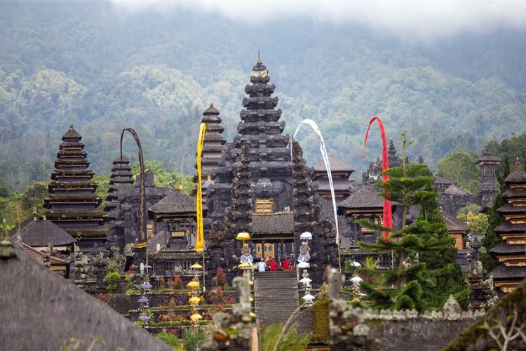 Dari Besakih untuk Indonesia, Waskita Rawat Warisan Peradaban dan Gerakkan Ekonomi Budaya