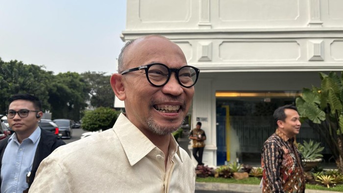 Mantan Menkeu Chatib Basri Kini Jadi Dosen Tamu Kampus Top di London