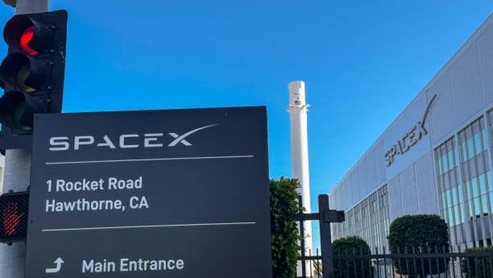Saham SpaceX Cetak Rekor ke Level Tertinggi