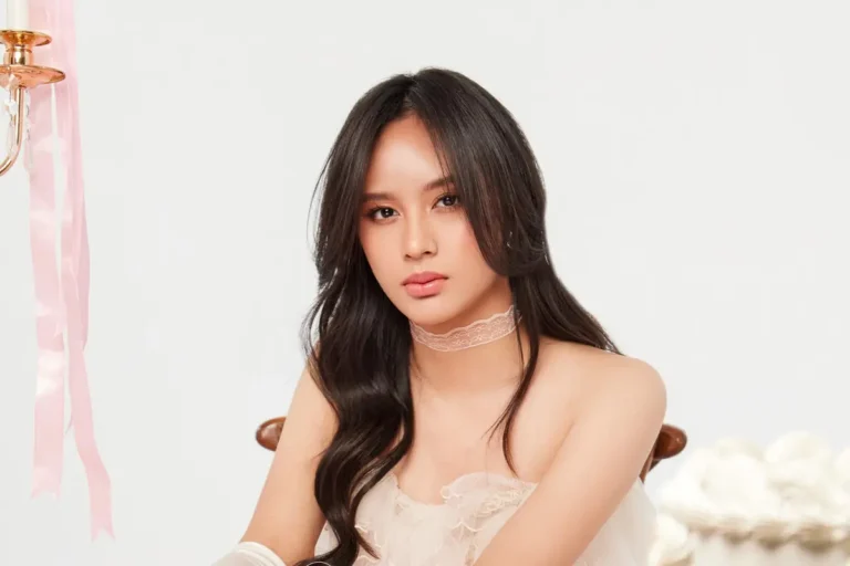 Dinda Ghania Curhat Kehilangan Cinta Lewat Single Half of Me