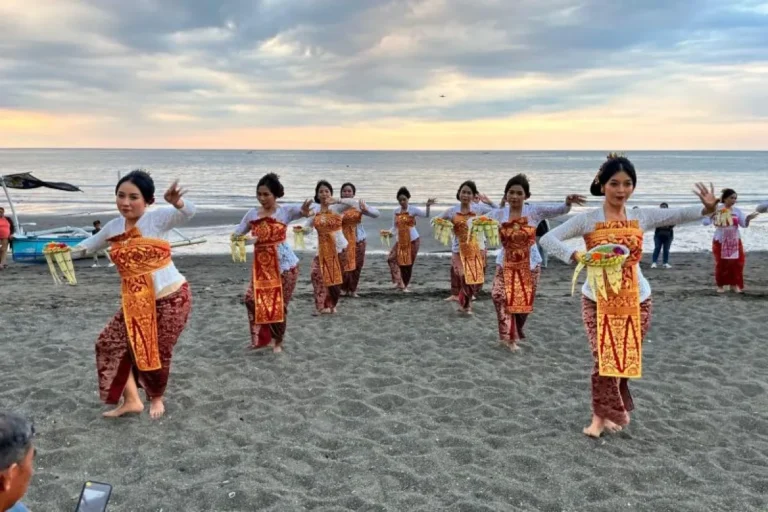 Pemkab Buleleng optimalkan Lovina Festival genjot pariwisata 