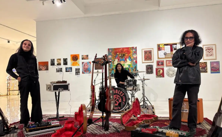 Musik dan Seni Visual Melebur di Pameran Post Naissance karya Marsmolys