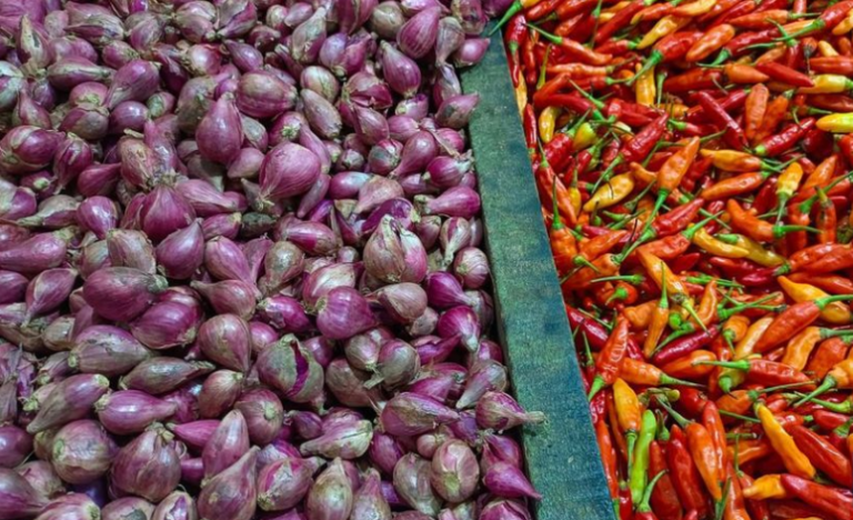 Harga Bawang, Cabai Sampai Emas Turun, Ini Ternyata Penyebabnya