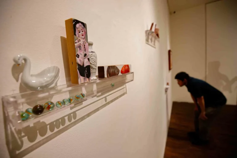 Pameran “As All Gather in Commons” Hadirkan 42 Karya dari Lima Perupa Perempuan