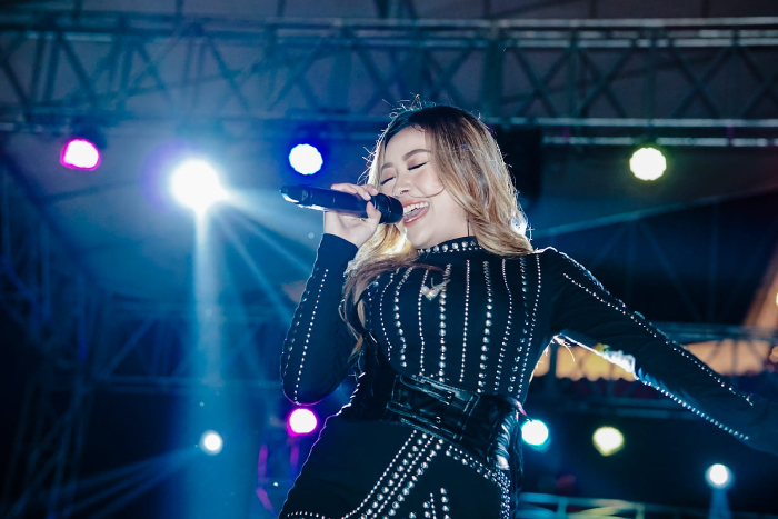 Bianca Shakila Modernkan Jathilan Lewat “Jaran Kepang”, Perpaduan Hiphop, Koplo, dan Remix
