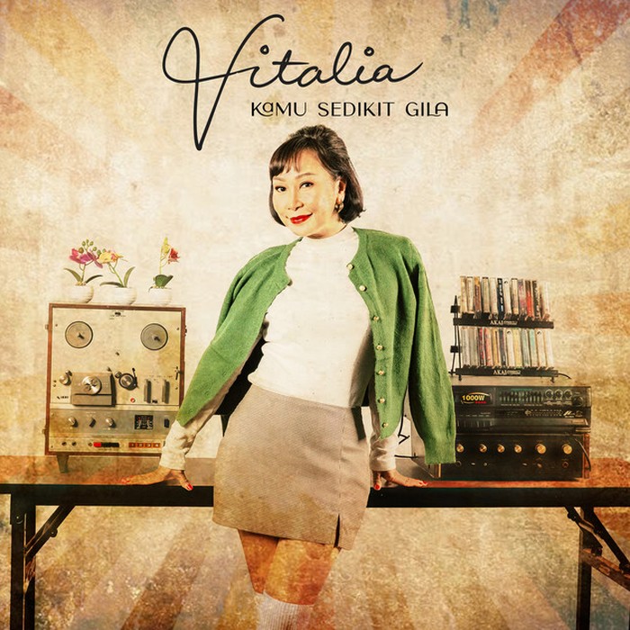Vitalia Lawan Arus Algoritma Lewat Single Retro Kamu Sedikit Gila